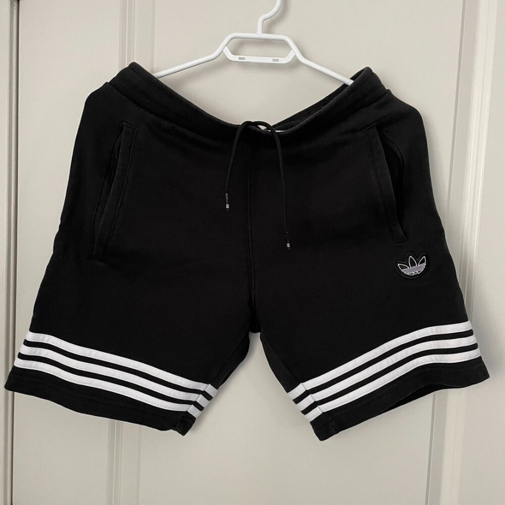 ADIDAS OUTLINE SHORT - Picture 2 of 4
